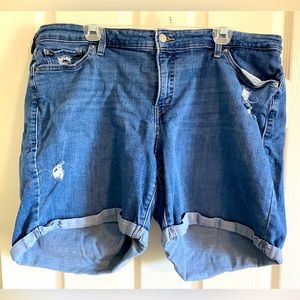 Levi’s Shorts ~ Size 20!